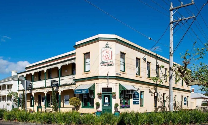 Queenscliff House | Seaview House Queenscliff