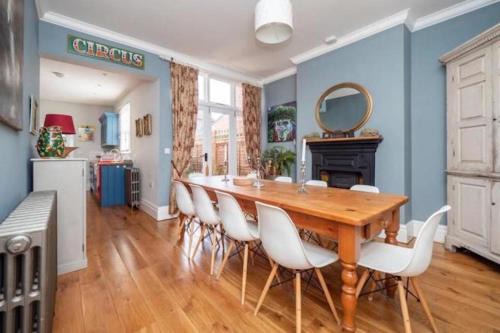 Sheringham House | Seaview Villa - Norfolk Cottage Agency