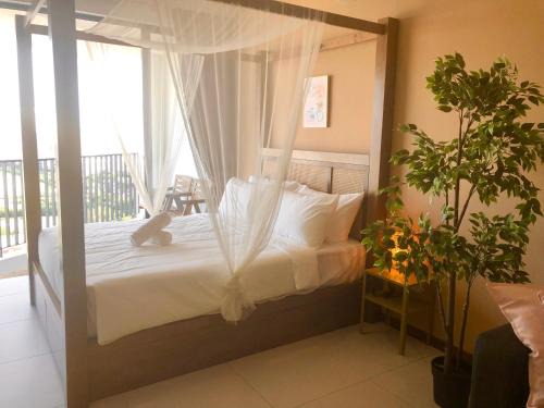 Tanjung Bungah Apartment | Seaview Water Purify Cozy Comfortable for Short & Long Stay in The Landmark by Katana