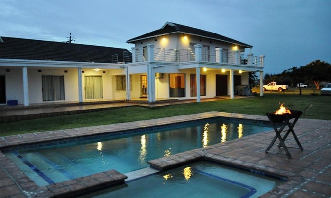 Sodwana Bay House | SeaXplore Lodge & Dive Center
