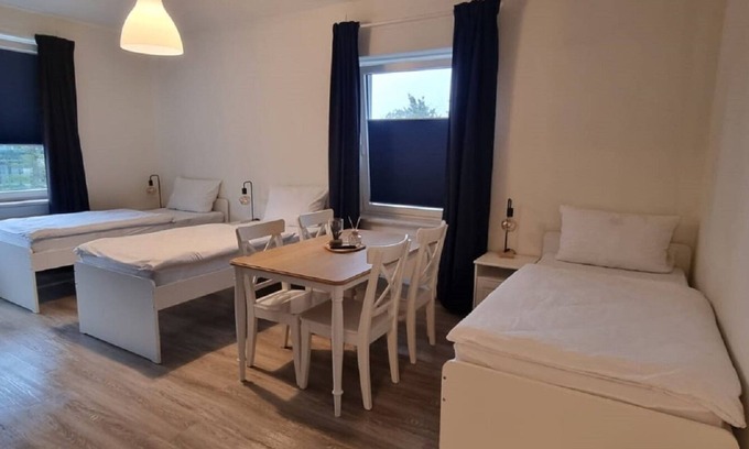 Ronnebeck Condo | Sechsbettzimmer in Zentraler Lage