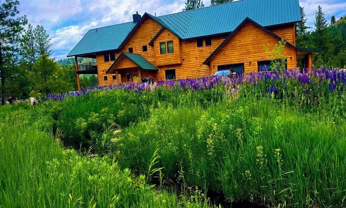 Mountain Home Cabin | Secluded 7,800 SqFt Cabin in the Woods- Pond, River, Theater, Disc Golf & More