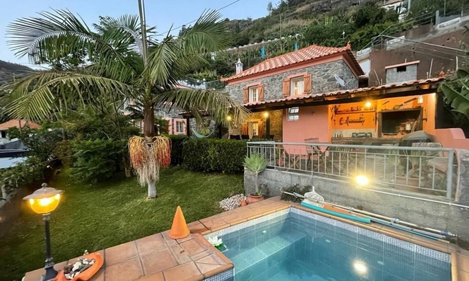 Tabua House | Secluded cottage w pool, oceanside and mountain view, 3BR, 3BA