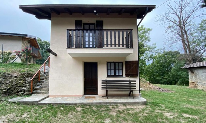 San Damiano Macra House | Secou d'Fredu - la casa nel bosco
