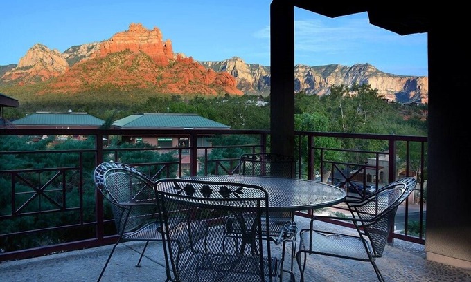 Sedona Hotel | Sedona Hilltop Inn