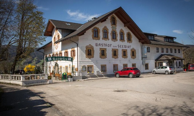 Zell Am Moos Hotel | Seewirt