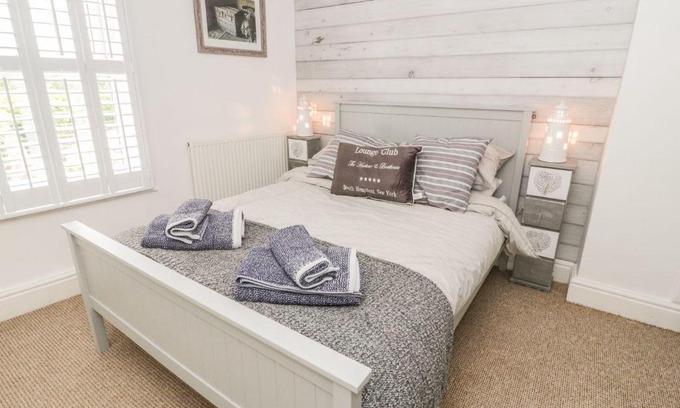 Deganwy House | Sefton Cottage