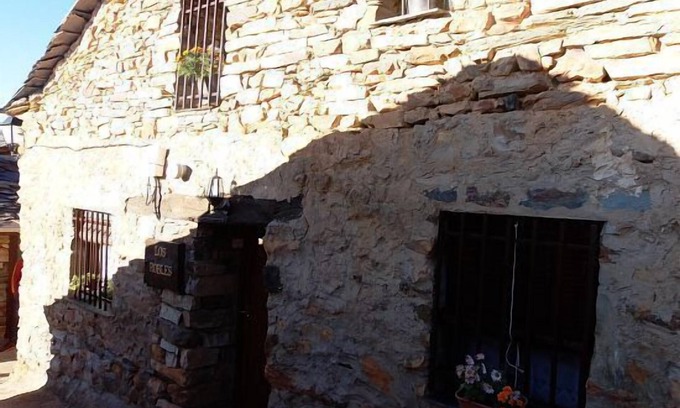 Zarzuela Cottage | Self catering Los Robles for 4 people