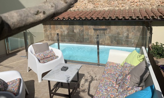 Llers Cottage | Self catering Can Cabaño for 8 people