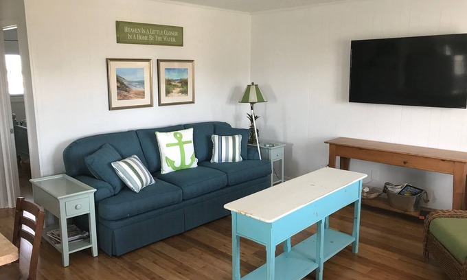 Nags Head Cottage | Semi oceanfront location with a 3 min walk to the ocean and Gift Card