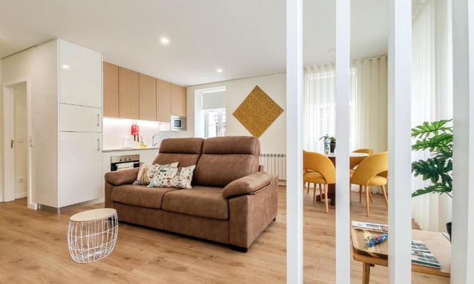 Monserrate Apartment | Senhora da Agonia - Apartment in Ribeira