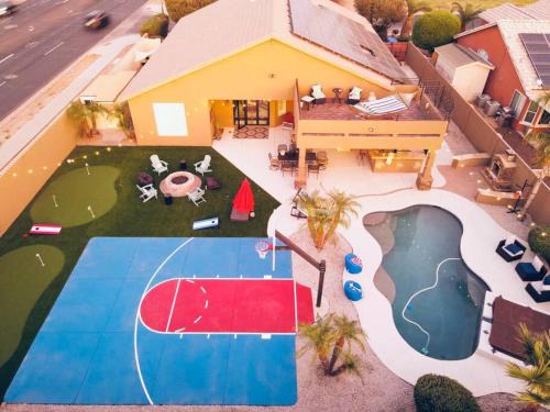South Mountain House | Senita at South Mountain