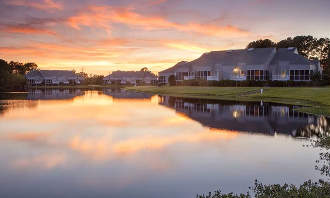 Fairfield Harbour Condo | Serene 1 Bedroom Getaway - Golf, Lake, Swim, Fish, Play, RELAX