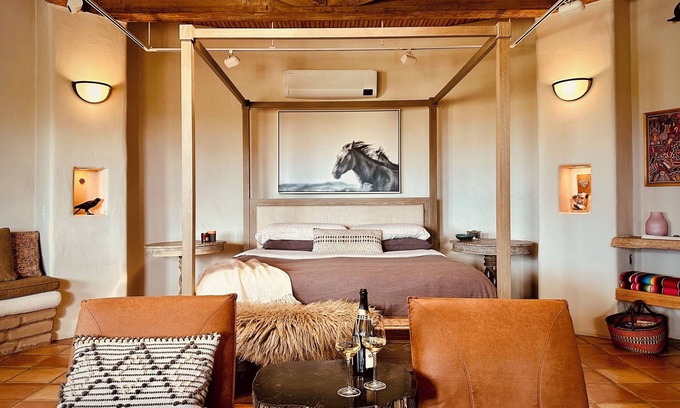 Ojo Caliente House | Serene Ojo Casita/mtn. views