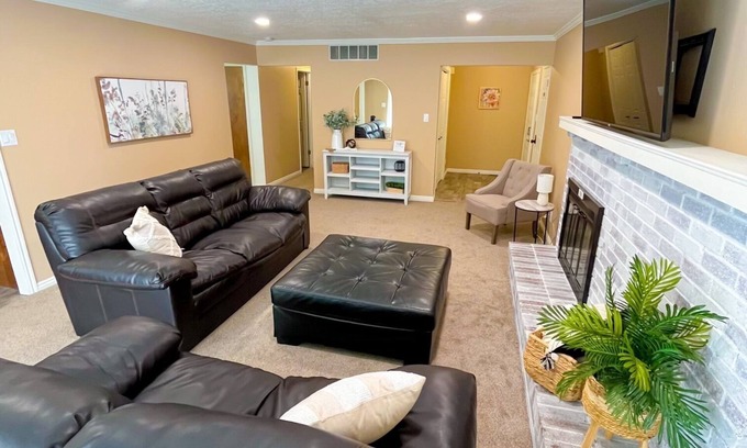 Twin Falls House | Serene Twin Falls Retreat