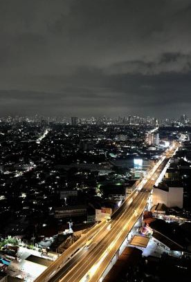 A. Bonifacio Apartment | Serenity Heights 41st by Celandine Condo