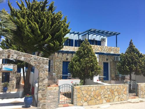 Livadi Apartment | Serifos Palace