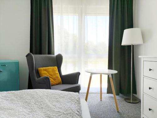 Mahlow Apartment | Serviced Apartment, Pendlerwohnung, 3 Zimmer, 3 Bäder, Küche