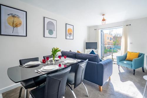 Norwich Apartment | Serviced Lettings 2 Bedrooms Central Location On site Parking