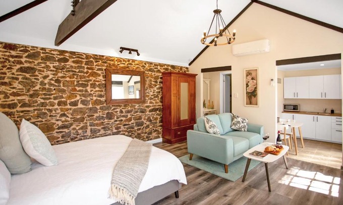 McLaren Vale Bed & Breakfast | Settlers Cottage