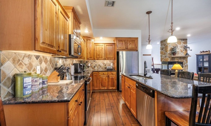 Seven Springs Condo | Seven Springs 4 BR Premium Condo, Deck with Views by RedAwning - Save 10% on 3 Nights, 15% on 5 Nights!