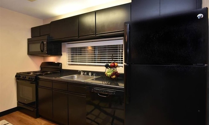 Seven Springs Condo | Seven Springs Stoneridge 3 Bedroom Standard Condo with Ski-In/Out, Mountain Views! by RedAwning - Save 10% on 3 Nights, 15% on 5 Nights!