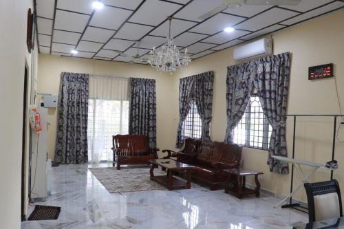 Ipoh Villa | Shaja Homestay