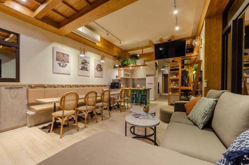 Yuanshan House | Shanlight B&B