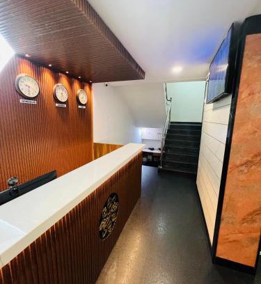 Kulanada Hotel | Shanthi Tourist Home
