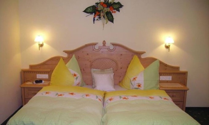 Sankt Veit im Pongau Bed & Breakfast | Shared room, shower, toilet - Sunnhäusl, bed and breakfast