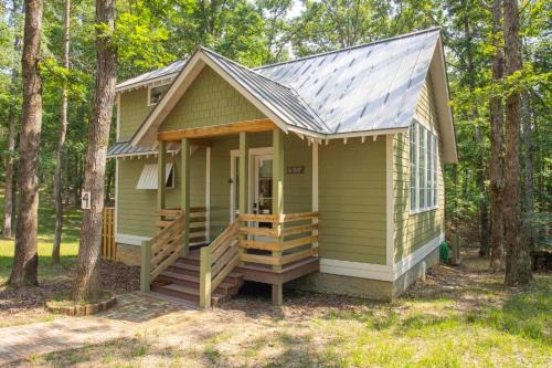 McEwen House | Sharp Shin at Buckhorn Hollow