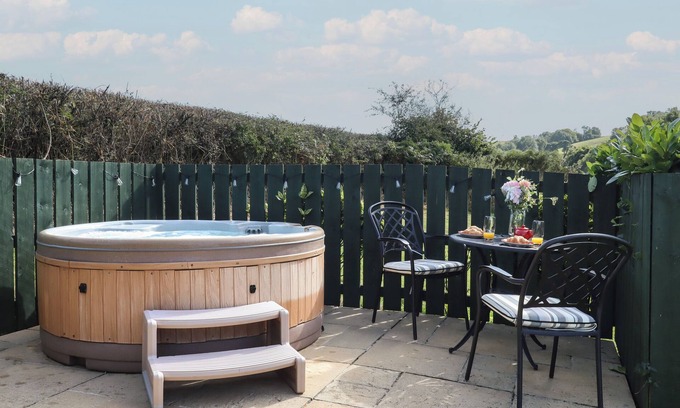 Crediton Cottage | Shepherds Bliss