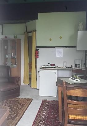 Euscheid House | shepherds cottage