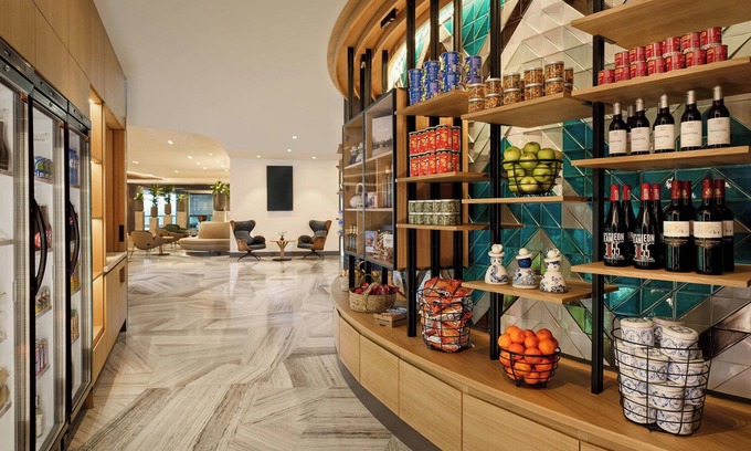 Schiphol Hotel | Sheraton Amsterdam Airport Hotel and Conference Center