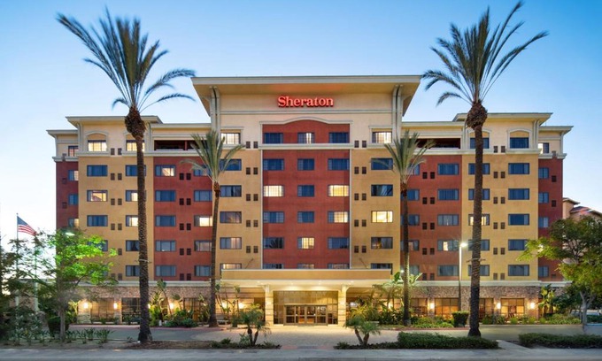 Anaheim Resort Hotel | Sheraton Garden Grove-Anaheim South