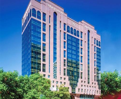 Abu Dhabi City Center Hotel | Sheraton Khalidiya Hotel