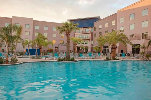 Mesa Grande Hotel | Sheraton Mesa Hotel at Wrigleyville West