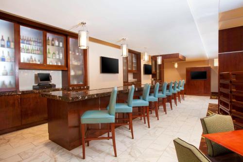 Moon Township Hotel | Sheraton Pittsburgh Airport Hotel