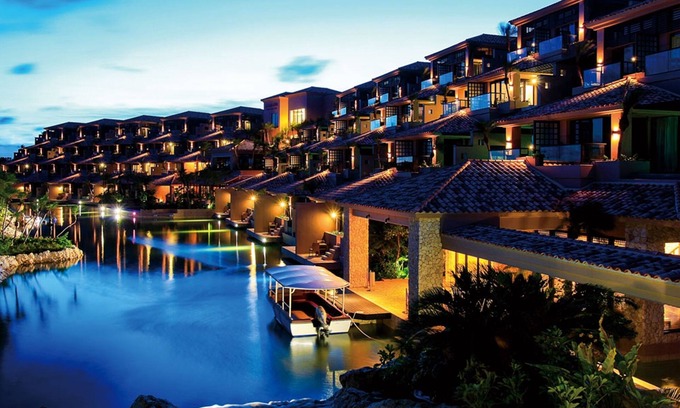 Arazato Hotel | Shigira Bayside Suite Allamanda