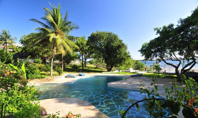 Mombasa Hotel | Shimoni Reef Lodge