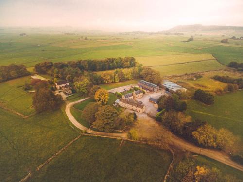 Foolow House | Shippon Cottage - Brosterfield Farm