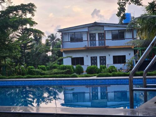 Chendhare Villa | Shiv Sai Holiday Home