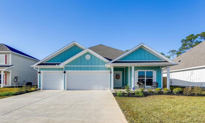 Gulf Breeze House | Shore Beats Work