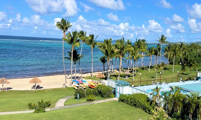 Estate Golden Rock Condo | Shore Beats Work - SUMMER SPECIAL - only 190.00 per night