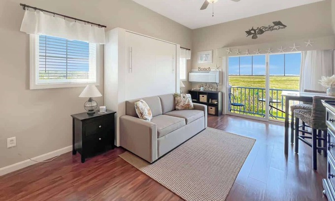 Seabrook Apartment | Shore Club Condo Summ