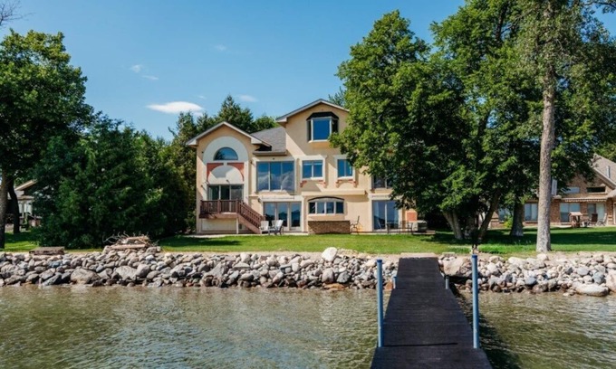 Otter Tail Township House | Shores of Otter Tail Lake