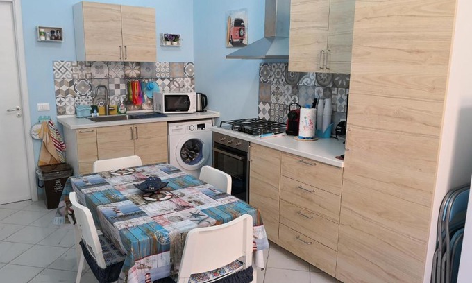 Trappeto Apartment | Short Lets Vacanze "Massimo"