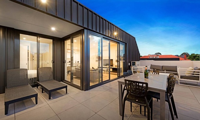 Glen Iris Apartment | Short Stay 2 Bedroom Premier Manhattan Glen Iris