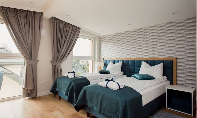 Wlochy Apartment | ShortStayPoland Aparthotel