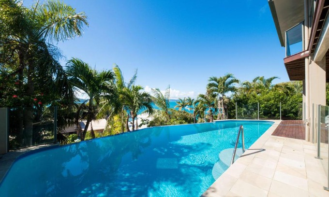 Shute Harbour House | Shutehaven Villa